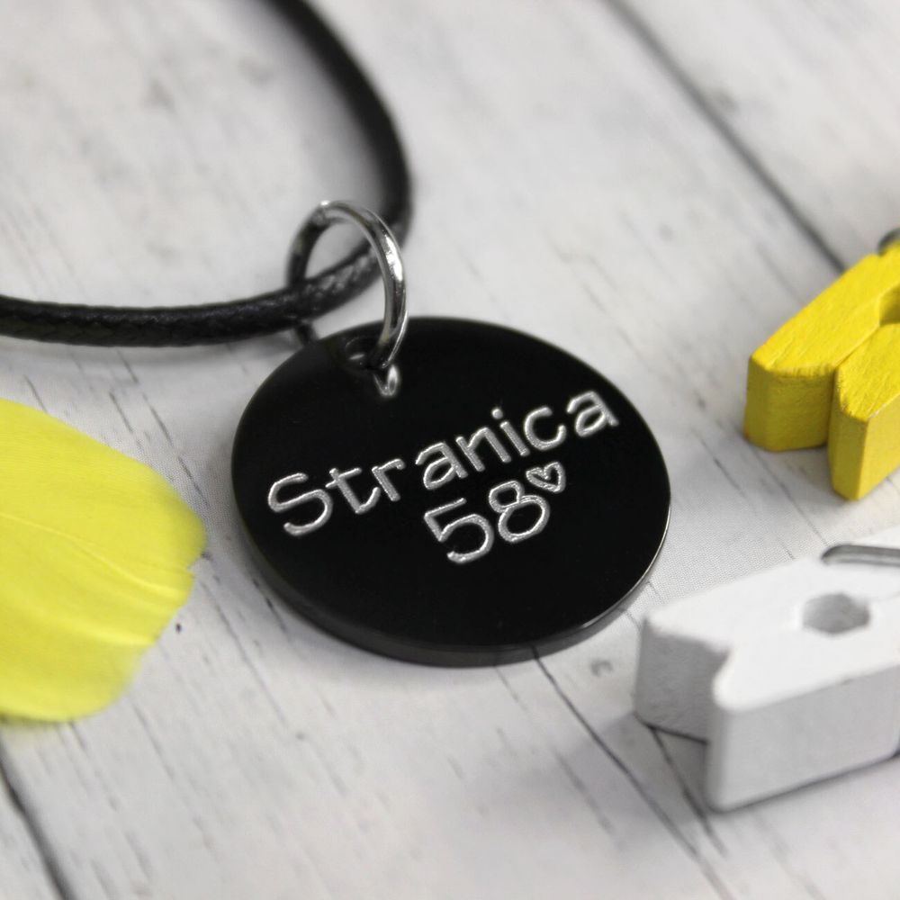 Черный кулон с гравировкой на заказ