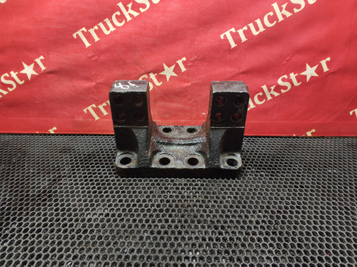 Кронштейн тяги реактивной 2023г.