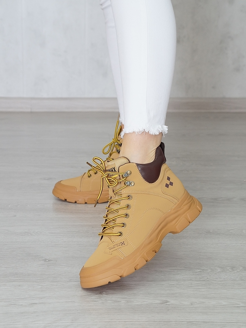 Ботинки женские MALIN DEGELY 884-3В