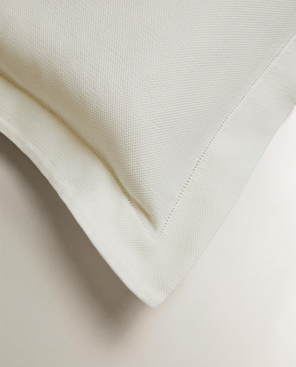 Zara Home наволочка декоративная из хлопка, молочный, 50x50 см