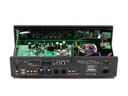 Premiera X1S PRO — предварительный усилитель (предусилитель) с сетевым проигрывателем