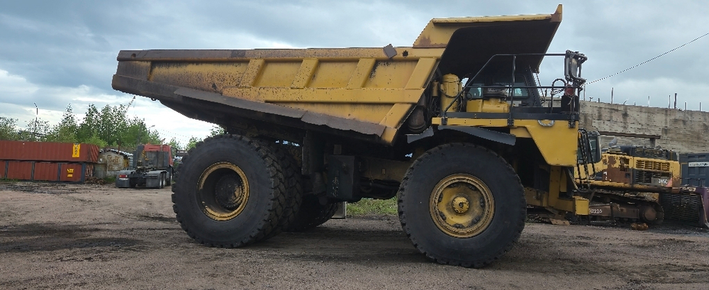 Caterpillar 773* Карьерный самосвал 773E (Дизельный, 27.0 л, 720 л.с. АТ)