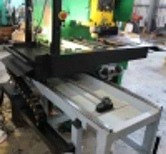 Штамповочный сканер-позиционер с ЧПУ, Декарт