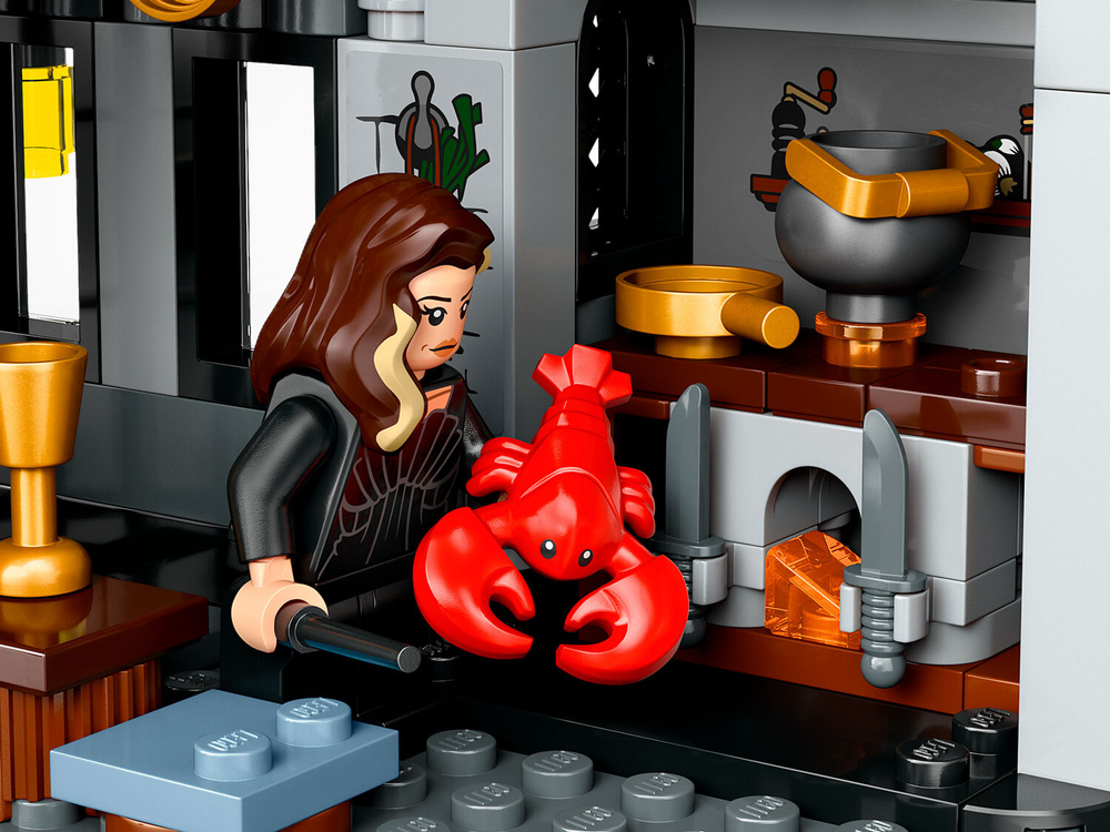 Конструктор LEGO Harry Potter 76453 Поместье Малфоев