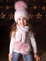Шапка для девочки зимняя вязаная и шарф