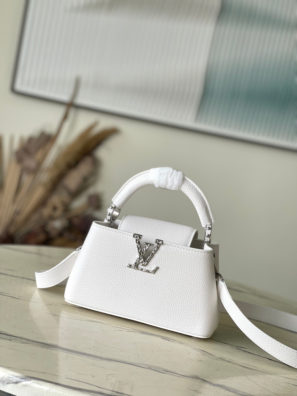 Louis Vuitton Capucines East West Mini