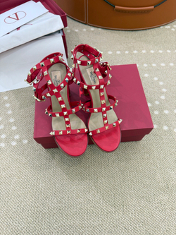 Valentino Rockstud Sandal 9 cm