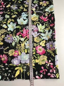 Юбка с цветочным принтом, визуально на 50 размер