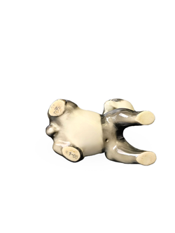 Фарфоровая статуэтка "Панда" ЛФЗ, СССР 1970 - 1986 гг.