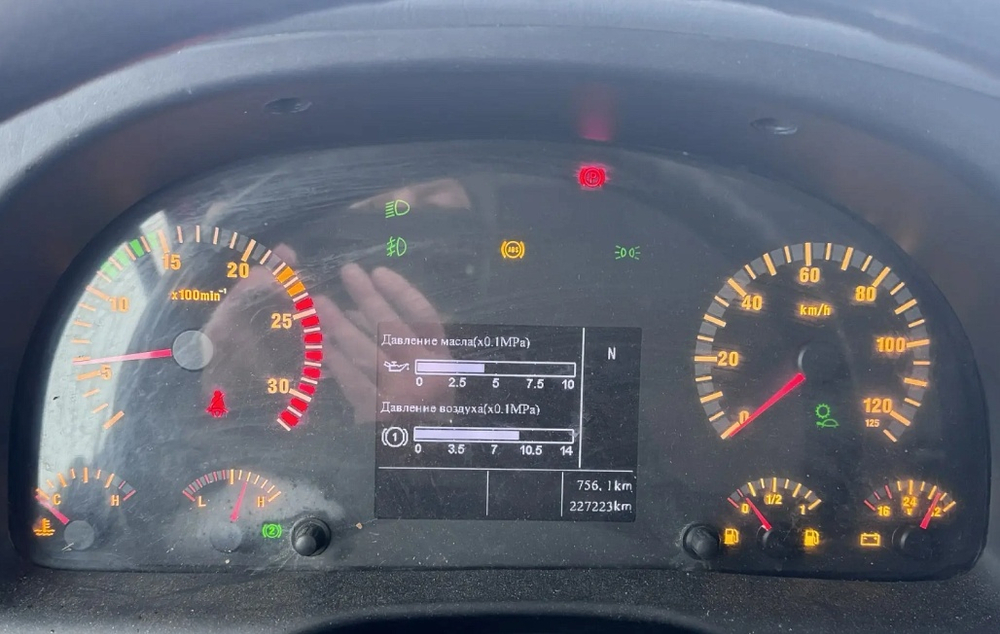 Howo ZZ* 8x4 Самосвал ZZ3407S3867E (Дизель, 9,7 л, 373 л.с, МТ)