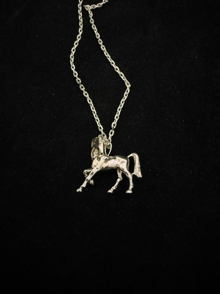Кулон " Грациозная Лошадь"