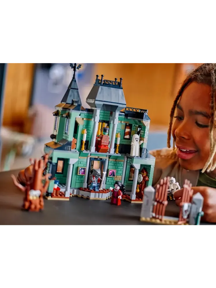 Конструктор Creator 31167 Особняк с Привидениями 3в1