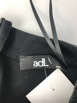 Кофта AdL приталенная 42 размер