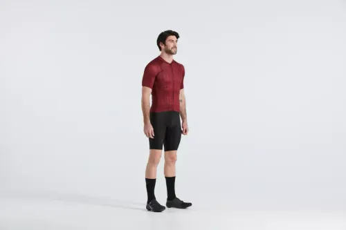 64121-250_APP_SL-AIR-JERSEY-SS-SPEED-OF-LIGHT-INFRARED-M_FRONT-3-4_1200x630.webp