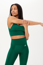 Топ с глубоким вырезом