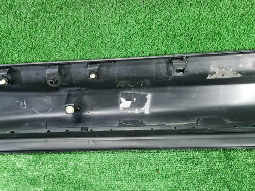 Накладка двери передняя правая Range Rover Sport 2 L494 (2013-2022)