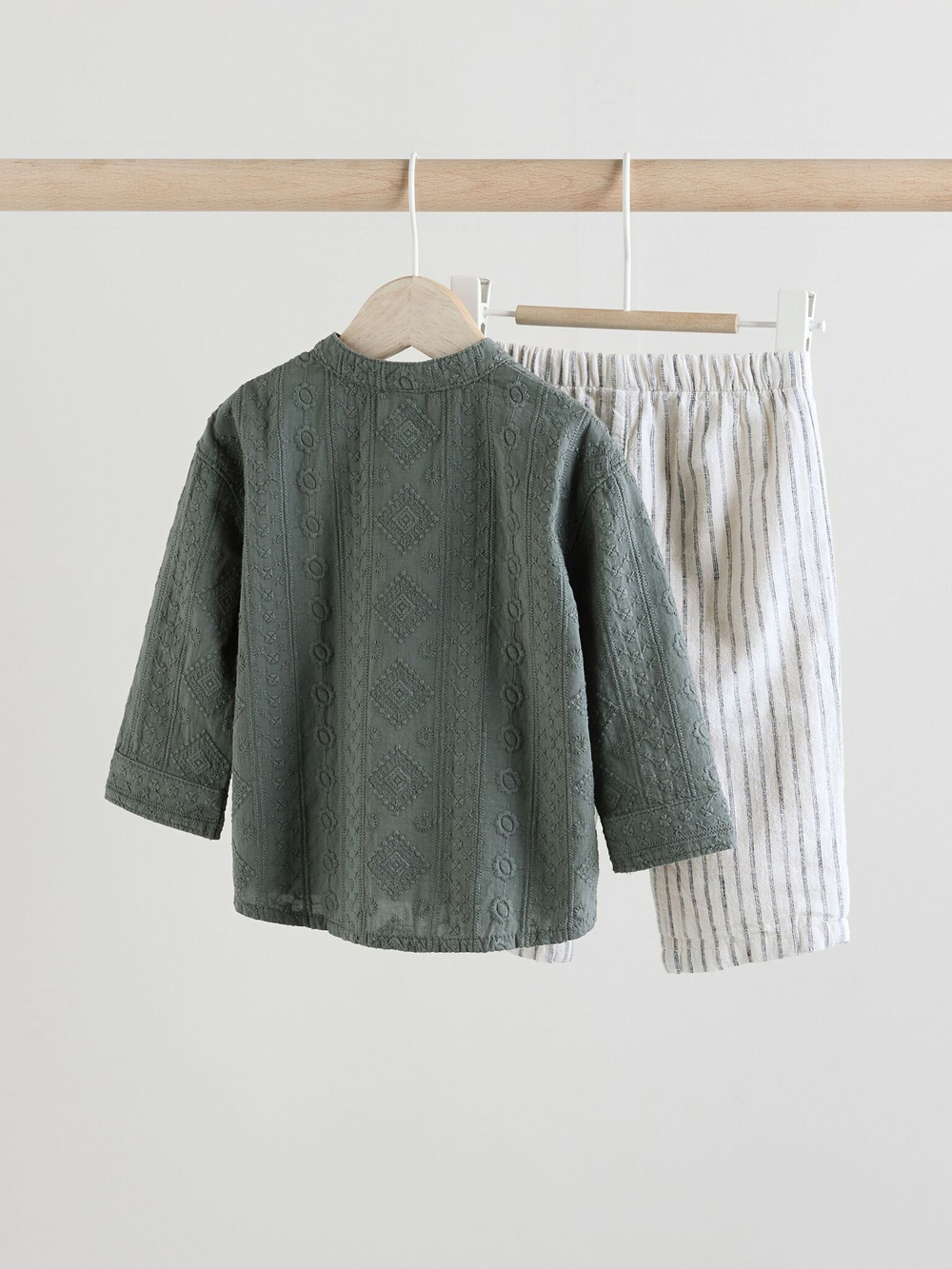 Рубашка и брюки в комплекте для мальчика Next E47-909, Зеленый, Белый