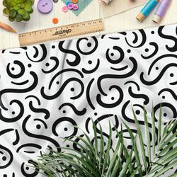 Ткань сатин чёрные витиеватые  узоры на бежевом фоне