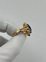 Кольцо с коричневым кристаллом