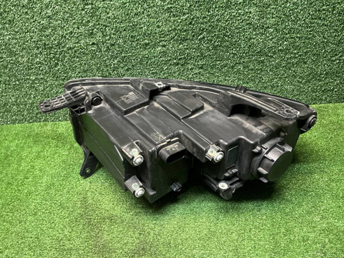 Фара правая Voyah Free (2023-н.в.) LED