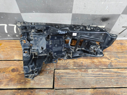 Кронштейн заднего бампера правый Land Rover Range Rover 5 (L460) 21-нв Б/У Оригинал LR151053