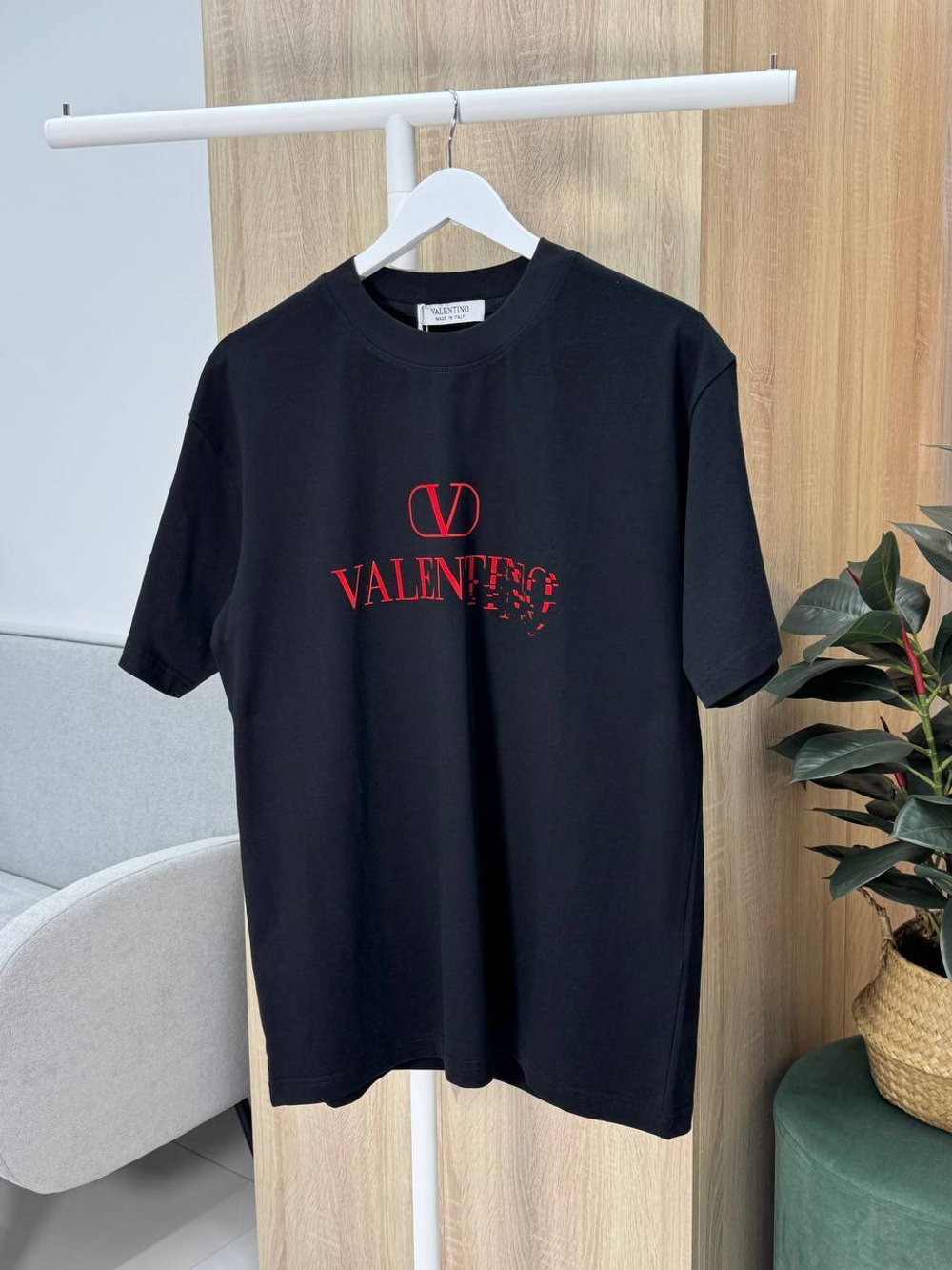 Футболка Valentino
