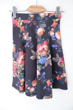 Юбка Kira Plastinina с цветами 44 размер
