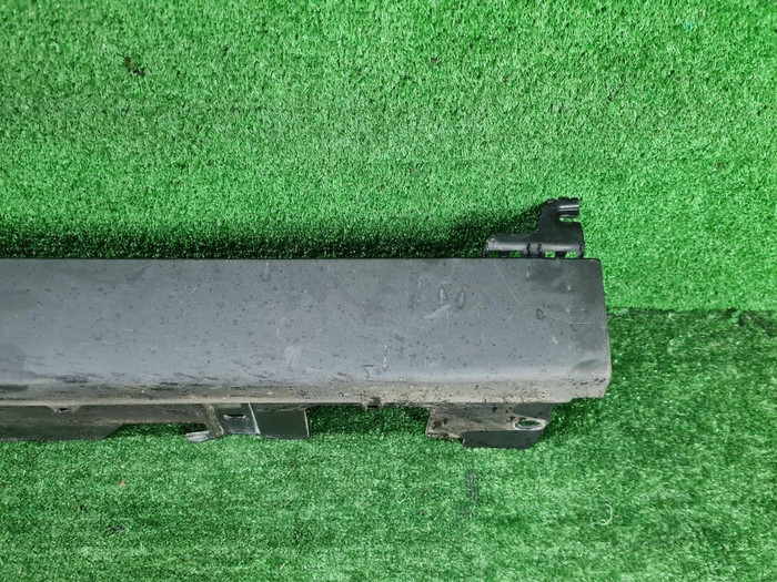 Накладка порога правая BMW X2 F39 (2017-2023)