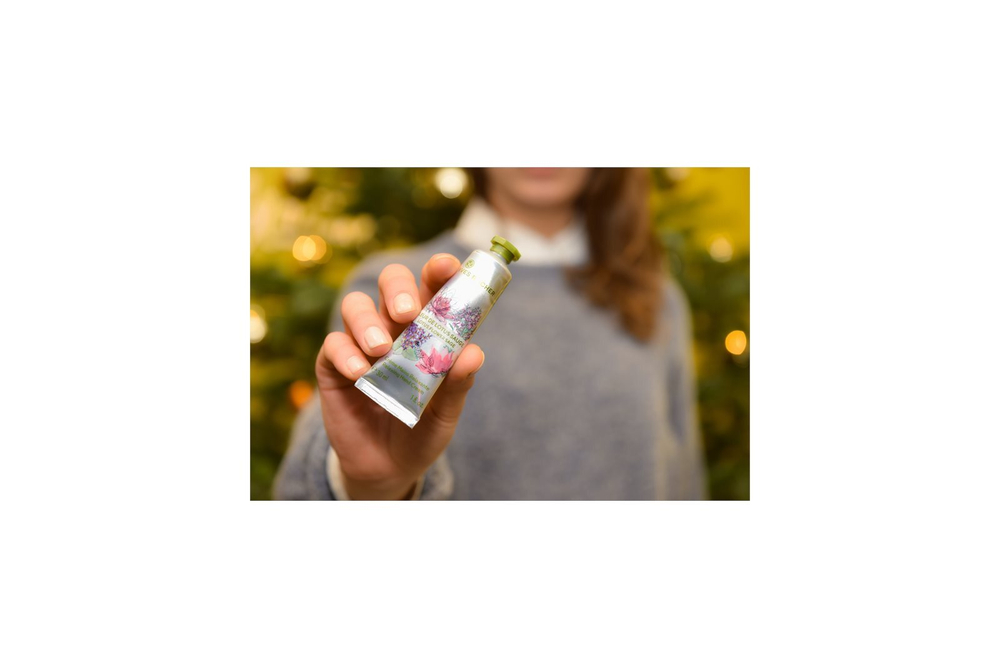 Yves Rocher Lotus Flower Sage - расслабляющий крем для рук /   30  ml  / GTIN 3660005289557