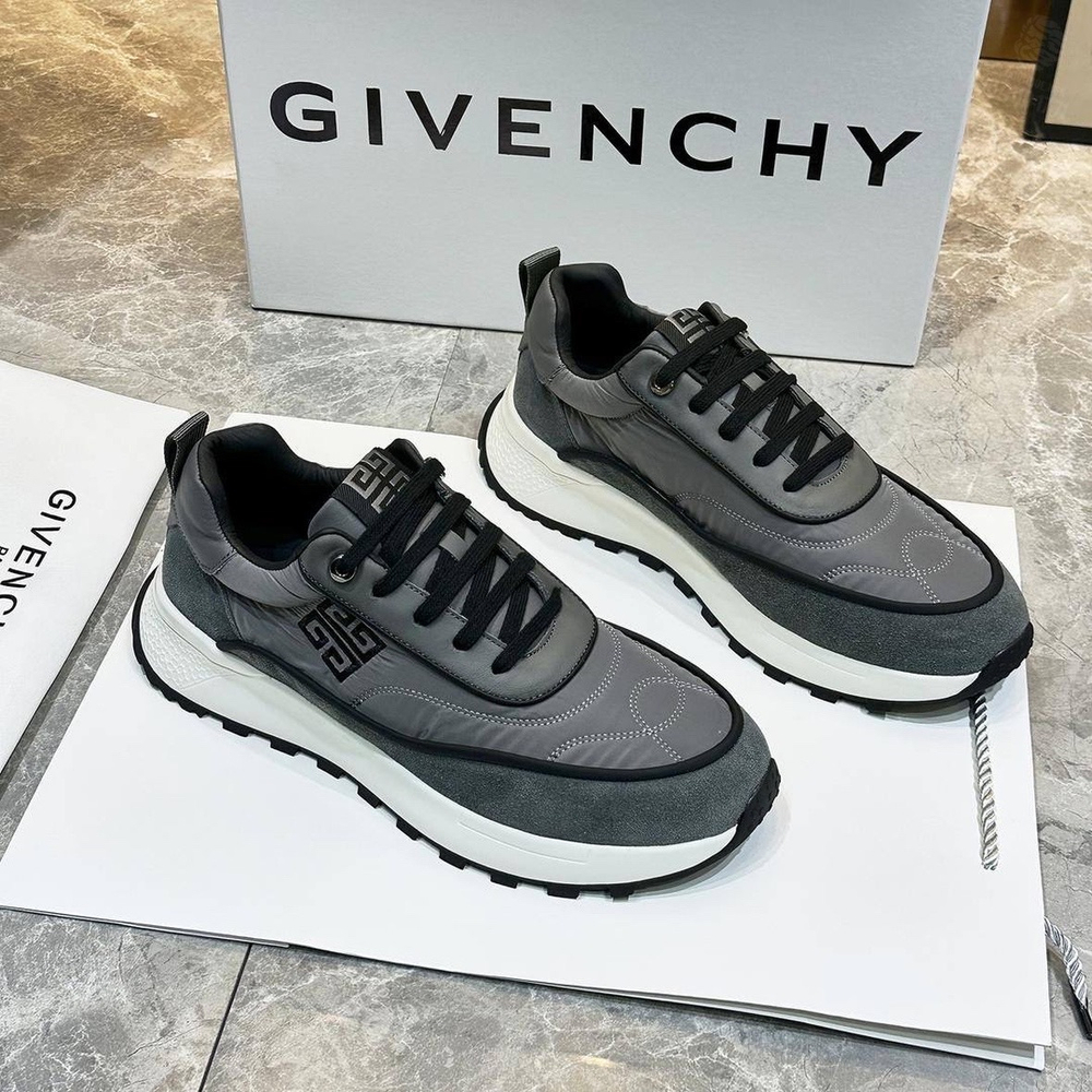 Кроссовки Givenchy