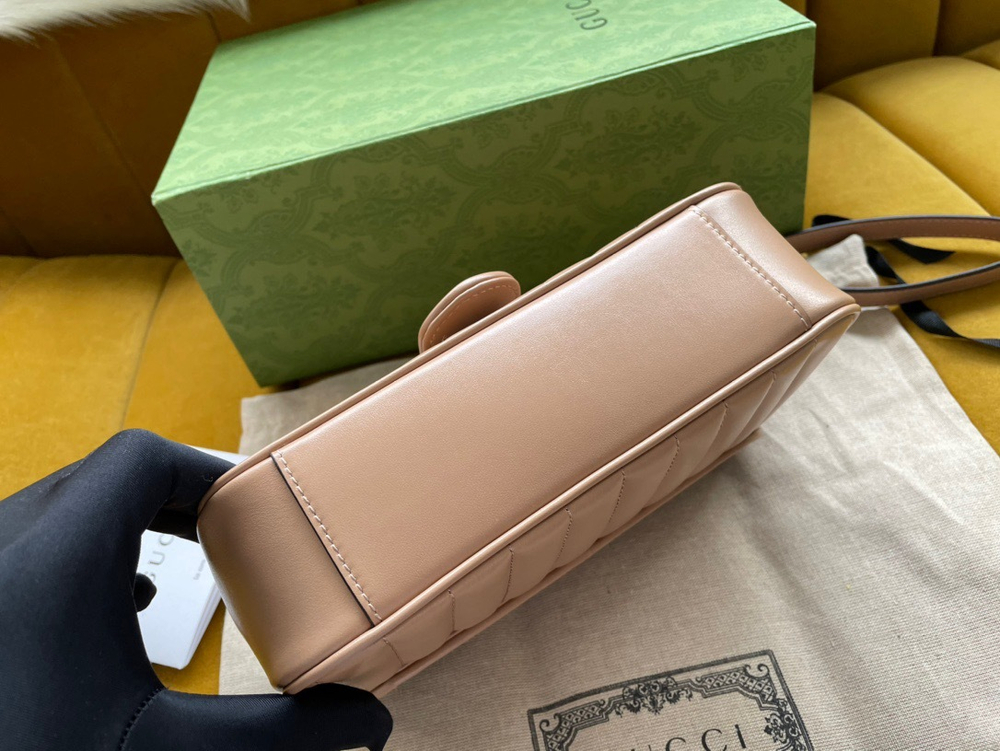 Gucci Marmont 22 cm