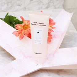 Merbliss bridal shower facial cleansing foam - Очищающая пенка с эффектом увлажнения