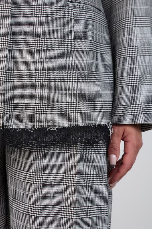 Жакет однобортный, серый в клетку