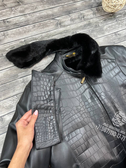 Меховая куртка со вставками кожи крокодила Zilli