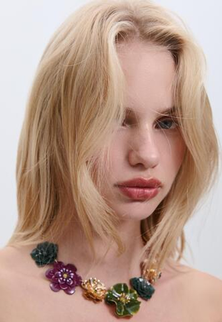 STRADIVARIUS Цветочное ожерелье, зеленый