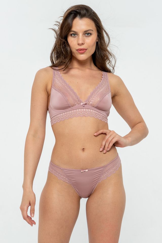 Пудровый кружевной бюстгальтер-бралетт