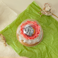 Зайчик в цветке