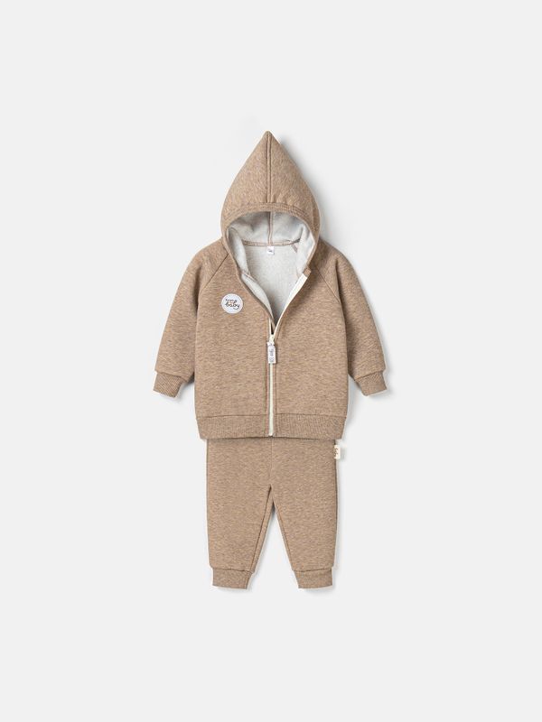 Костюм с толстовкой 