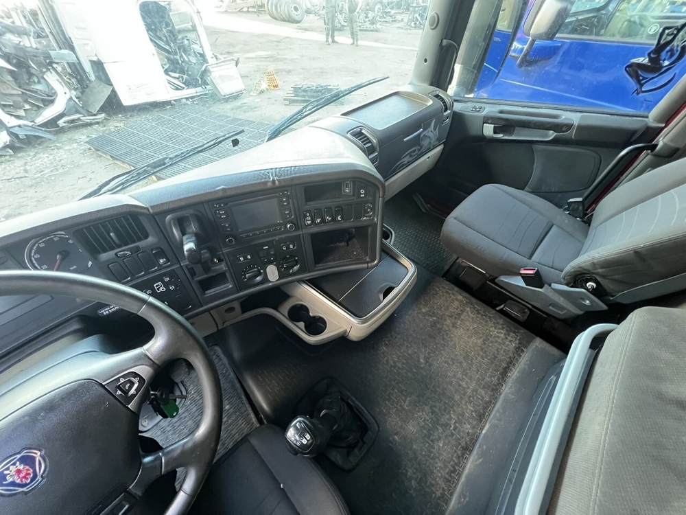 Кабина в сборе R440 1-ой комплектации