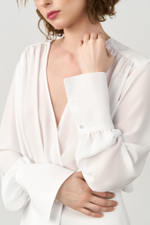 Блуза запах