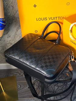 Портфель Louis Vuitton