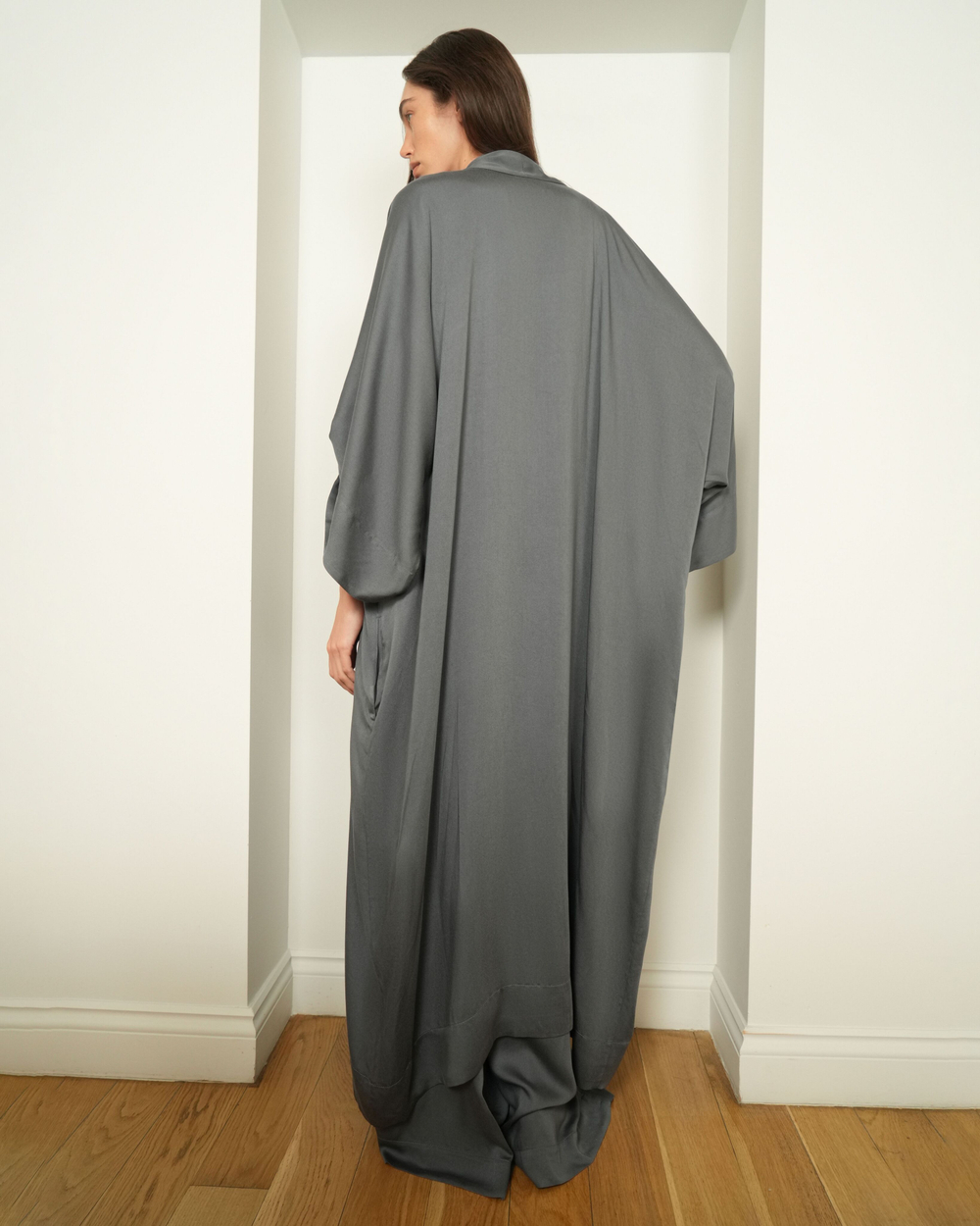Кимоно женское серое