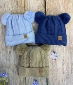 Шапка детская с пампушками "Малыш"