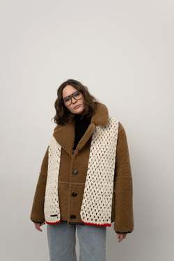 Чёрно-коричневая двусторонняя шуба-дублёнка