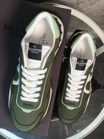 Кроссовки Valentino