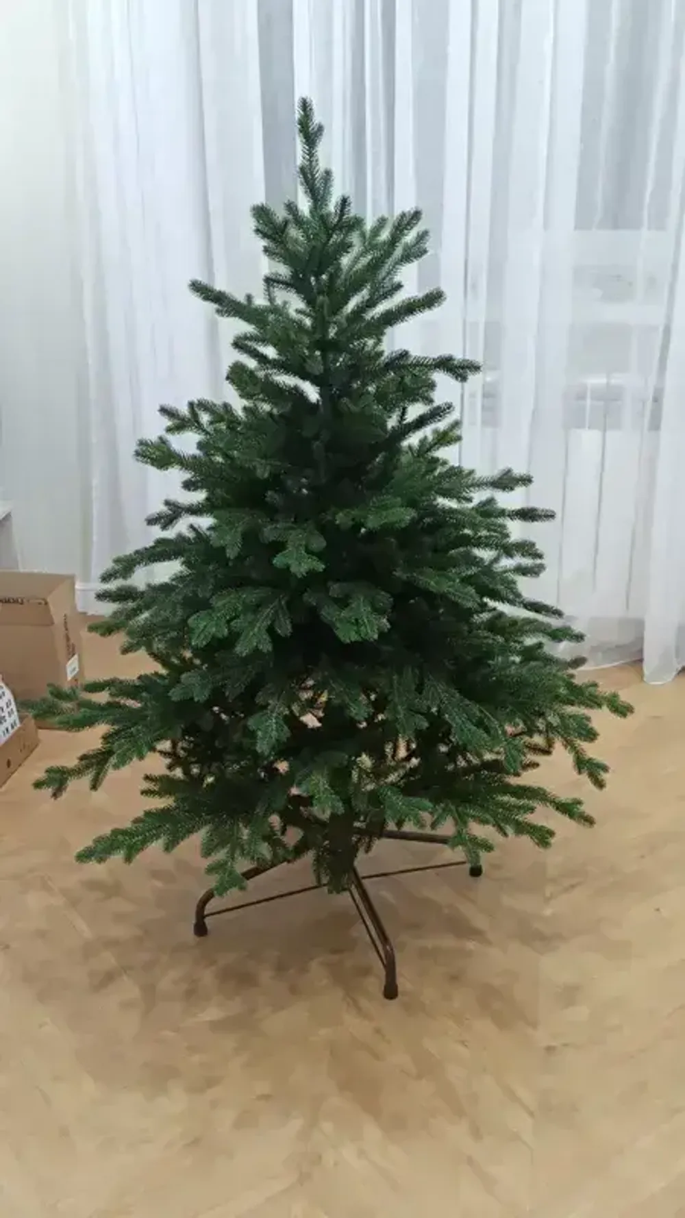 Елка с гирляндой встроенной «Вега» (Литая хвоя) 3 м