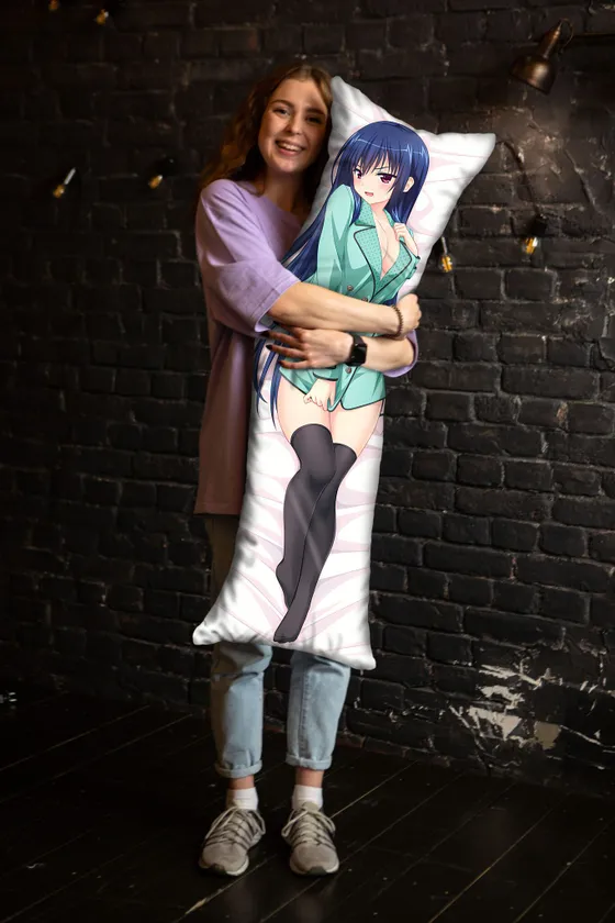 Дакимакура Юи Накаидзуми и Шиори Фуюцуки