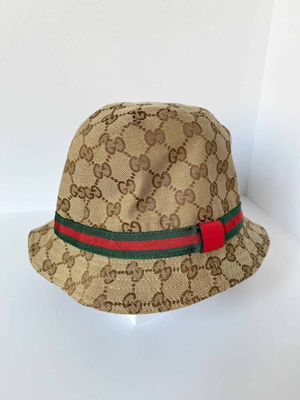Панама Gucci, 116