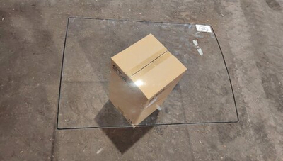 Стекло лобовое нижнее JCB 160-330