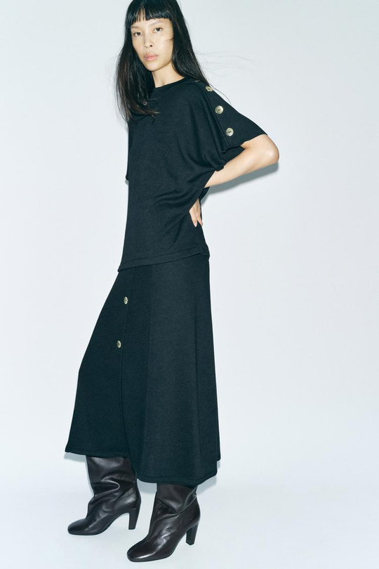 ZARA ТОП ИЗ МЯГКОЙ ТКАНИ С ПУГОВИЦАМИ, ЧЕРНЫЙ